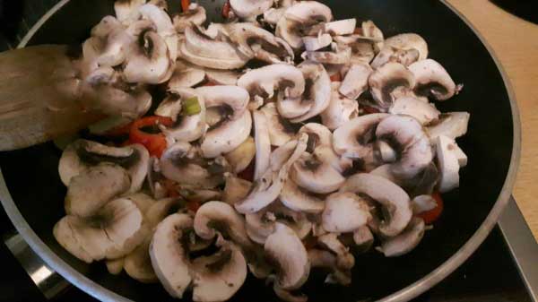 Champignon-Salat Rezept - Mantar Salatası Tarifi