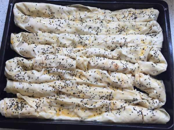 Börek mit Auberginen - Patlıcanlı Börek