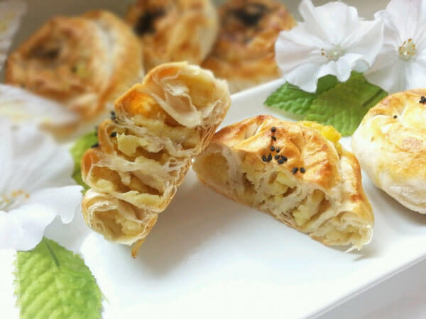 Börek mit Kartoffel - Patatesli Gül Böreği