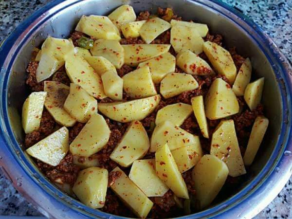 Kartoffel mit Hackfleisch - Kıymalı Patates