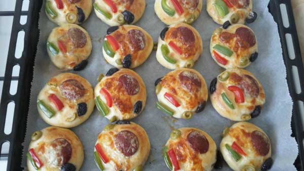 Mini Pizza Börek - Mini Pizza Poğaça