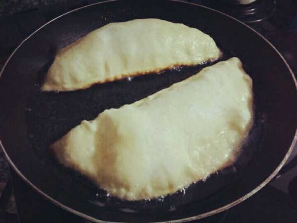 Türkischer Börek - Çiğ Börek