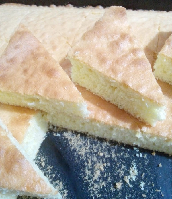 Köstlicher Kuchen - Üçgen Kek