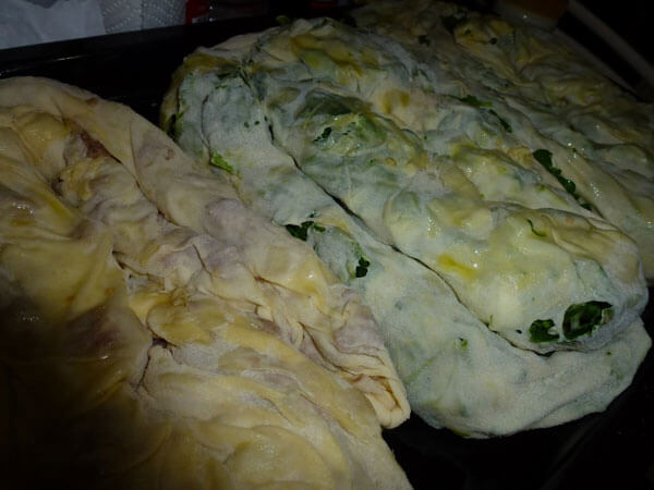 Bosnischer Börek mit Spinat - Ispanaklı Boşnak Böreği