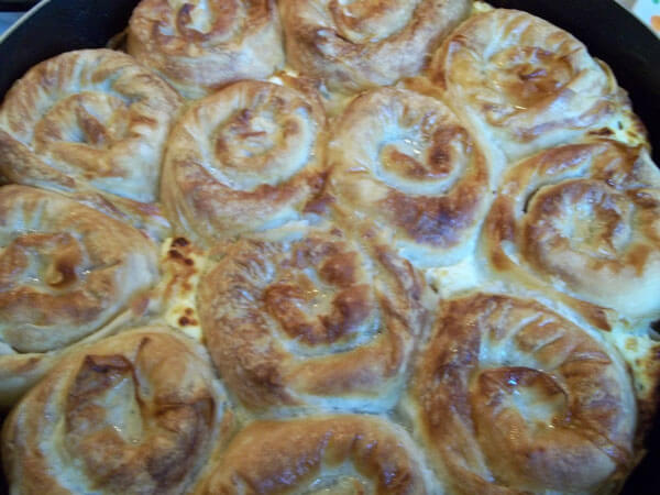 Börek mit Paprika - Biberli Gül Börek