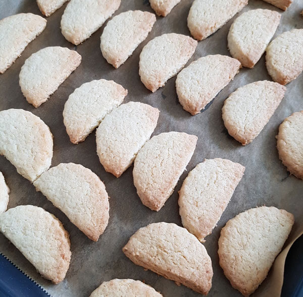 Plätzchen mit Kokosnuss Hindistan Cevizli Kurabiye