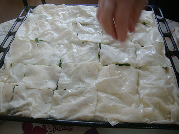 Börek mit Spinat - Leziz Ispanaklı Börek