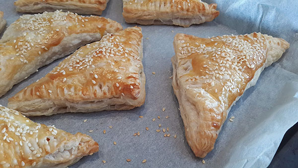 Börek mit Gemüse - Garnitürlü Üçgen Börek