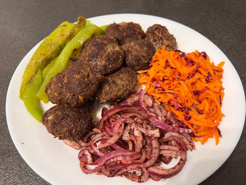 Köfte Rezept - Türkische Tükürük Köftesi